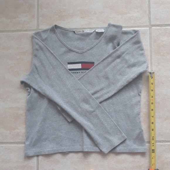 *Host Pick*Tommy Hilfiger long sleeve top - Picture 5 of 7